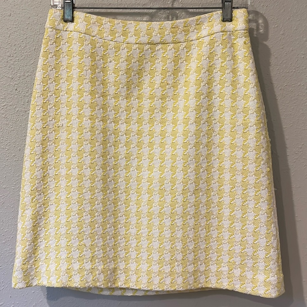 Banana Republic tweed skirt